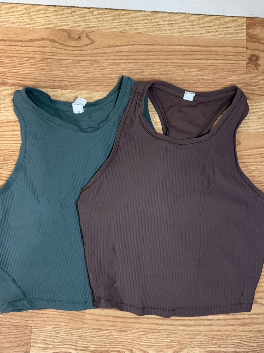 90 Degrees Sleeveless Ribbed Crop Tank Top